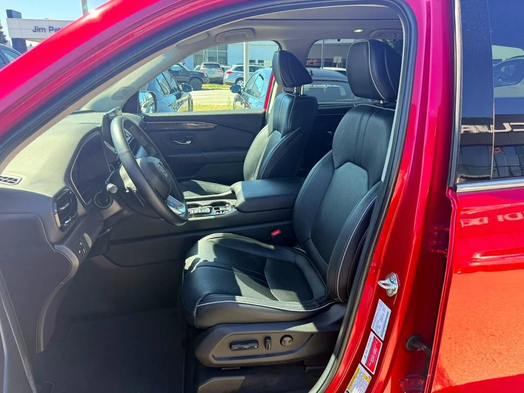 Used 2025 Radiant Red Metallic II Honda Touring AWD Certified Pre-Owned   Clean Title   On image 13