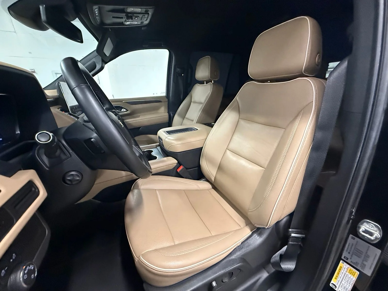 Used 2024 Black Chevrolet Premier image 19