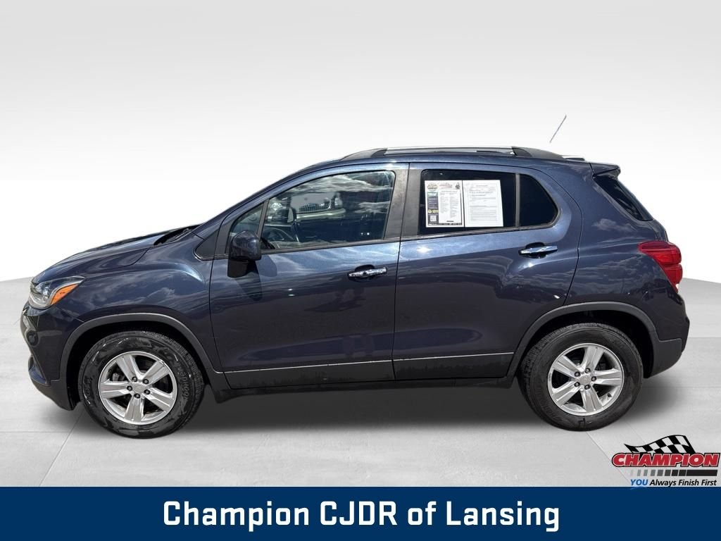 Used 2019 Blue Chevrolet LT image 4