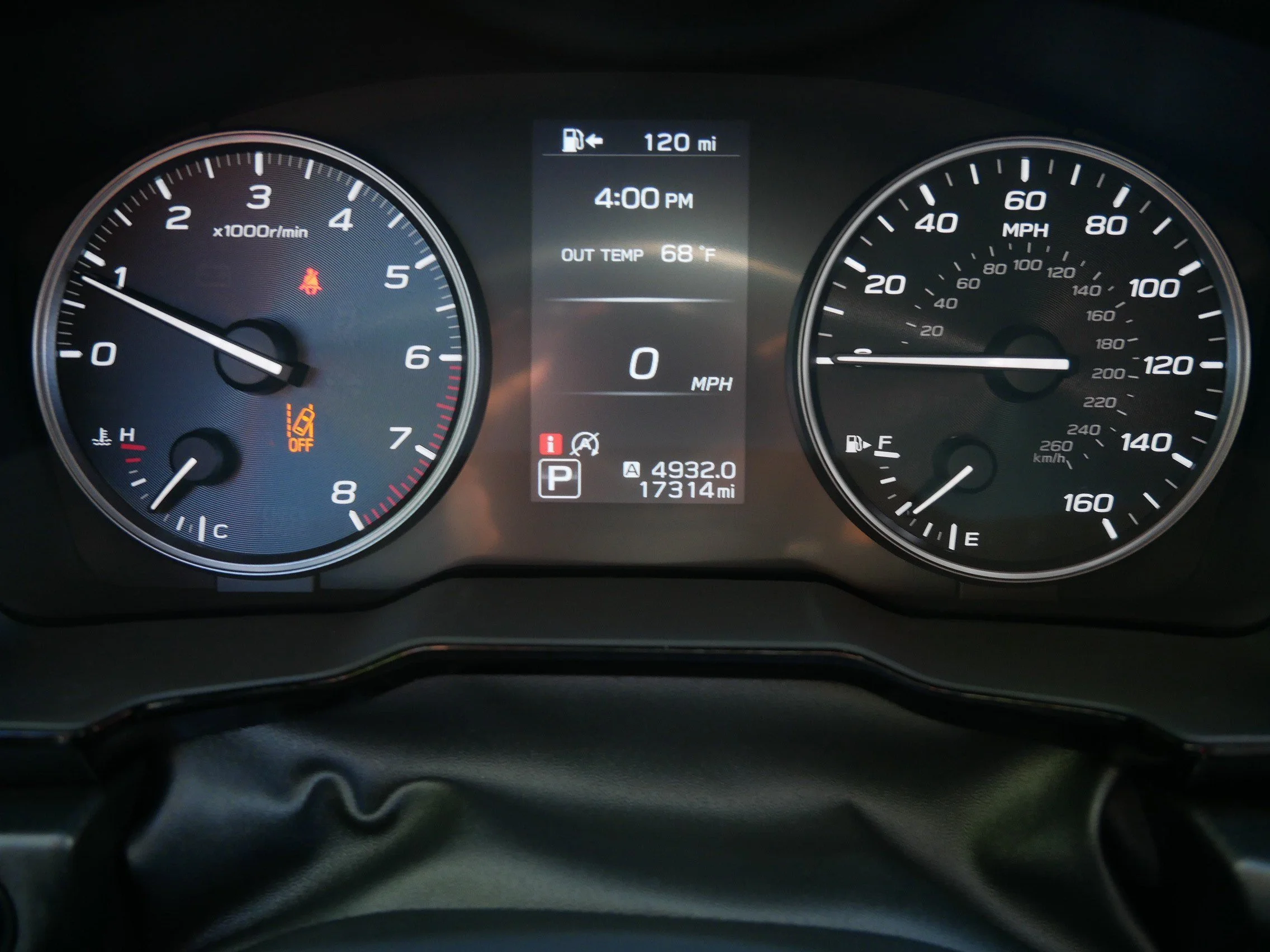 Used 2025 Crimson Red Pearl Subaru Premium image 21