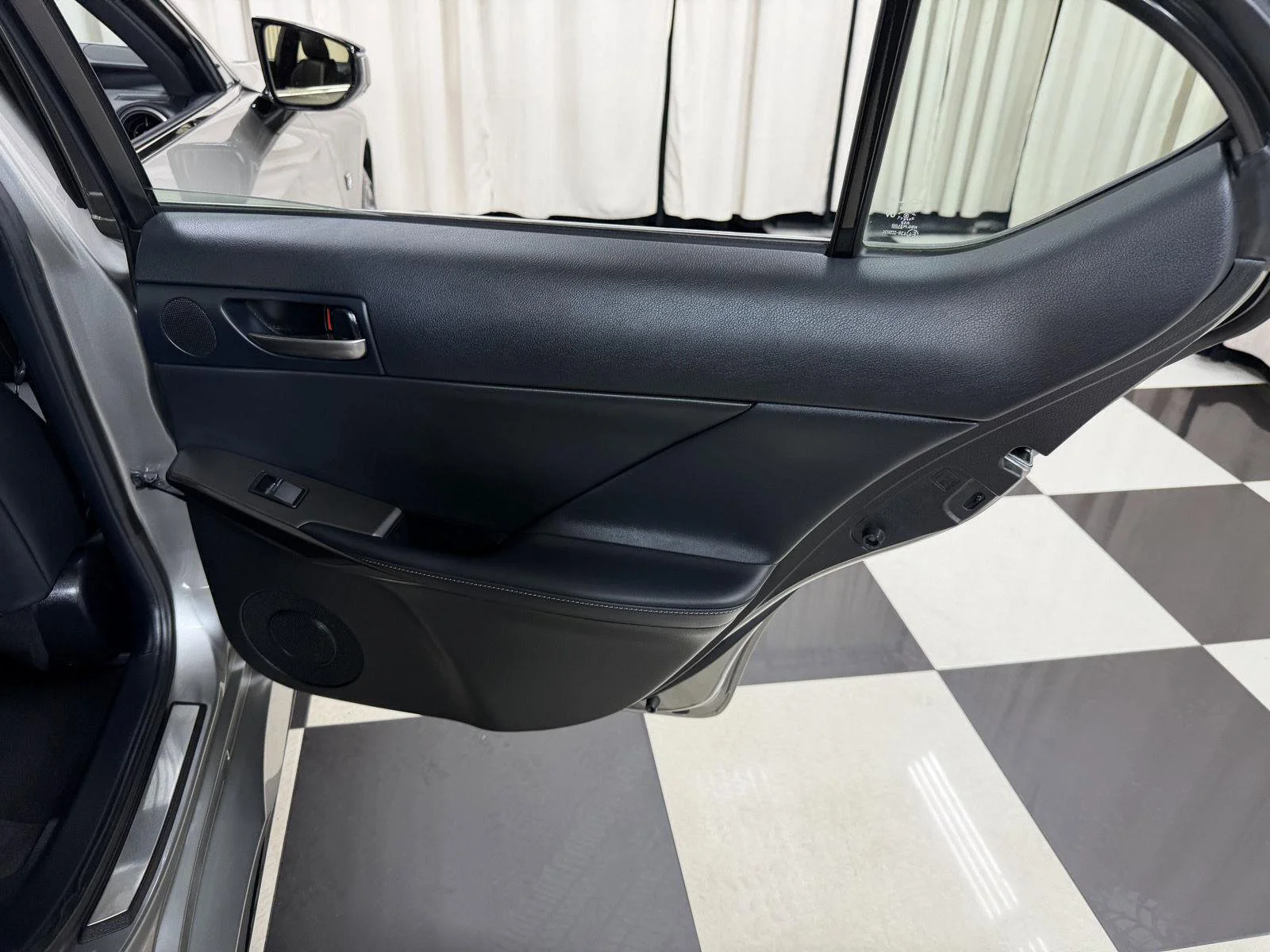 Used 2022 Silver Lexus 350 F SPORT image 25