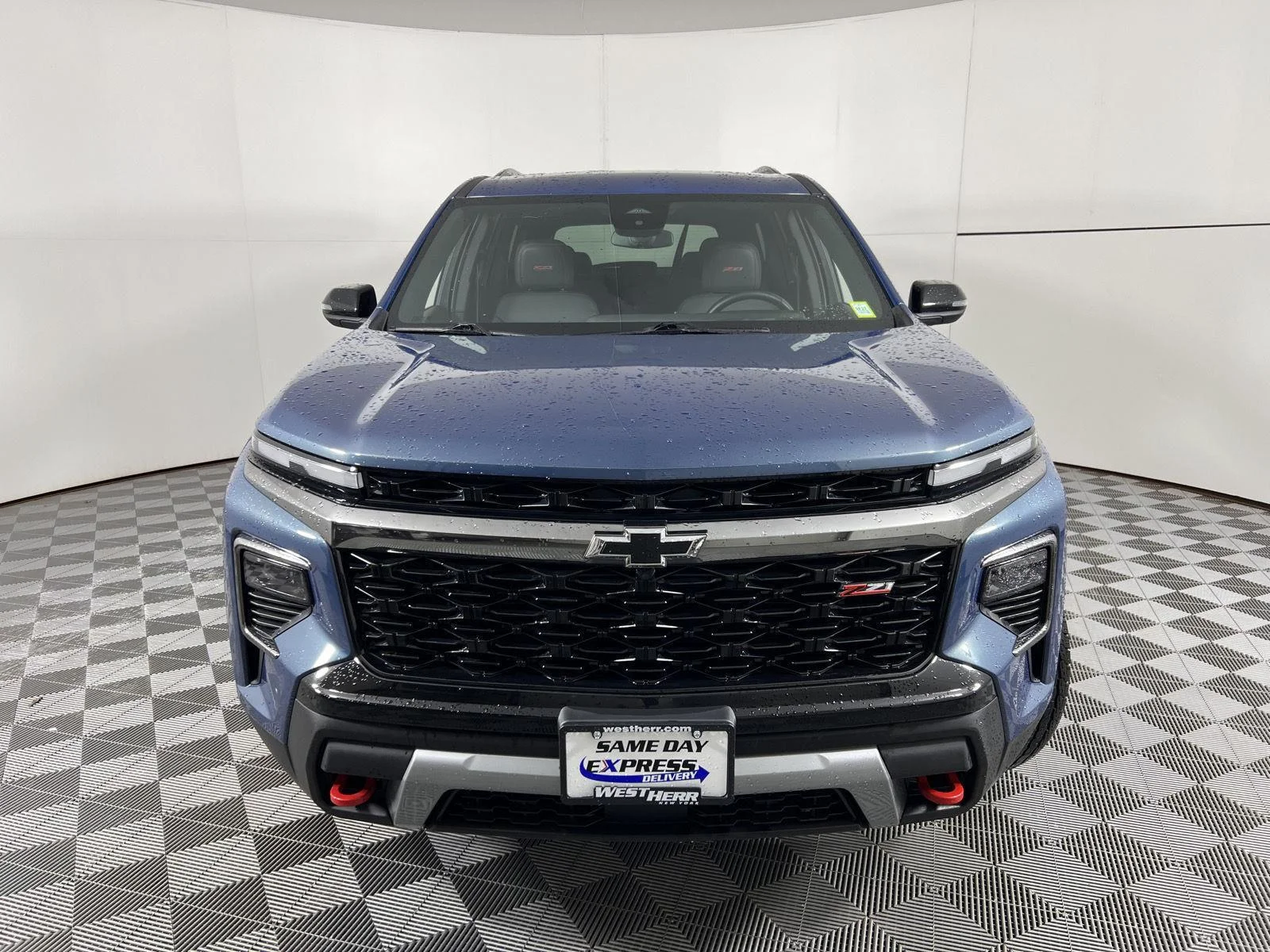 Used 2025 Lakeshore Blue Chevrolet Z71 image 6