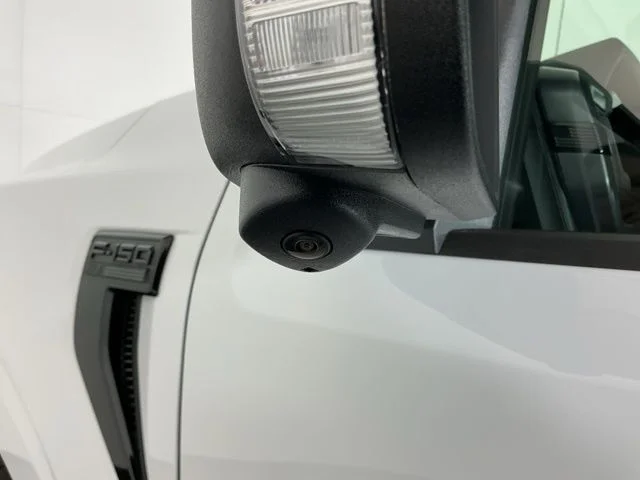 New 2026 Oxford White Ford XLT image 10