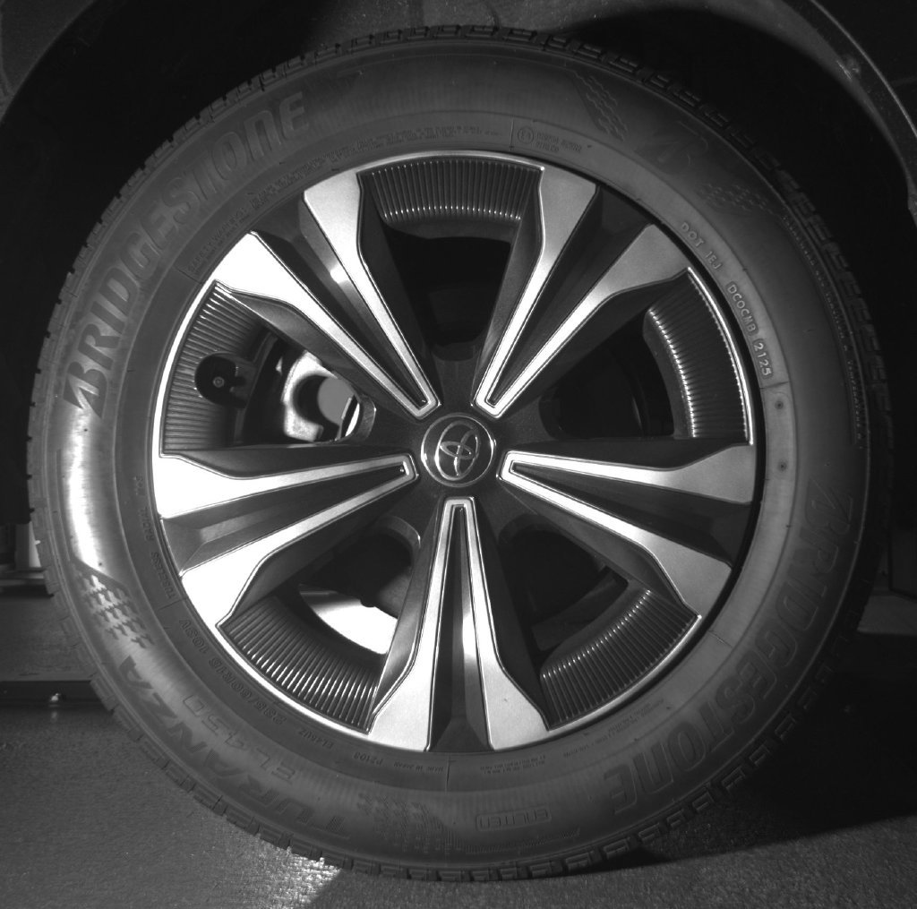 Used 2025 Silver Toyota XLE image 15