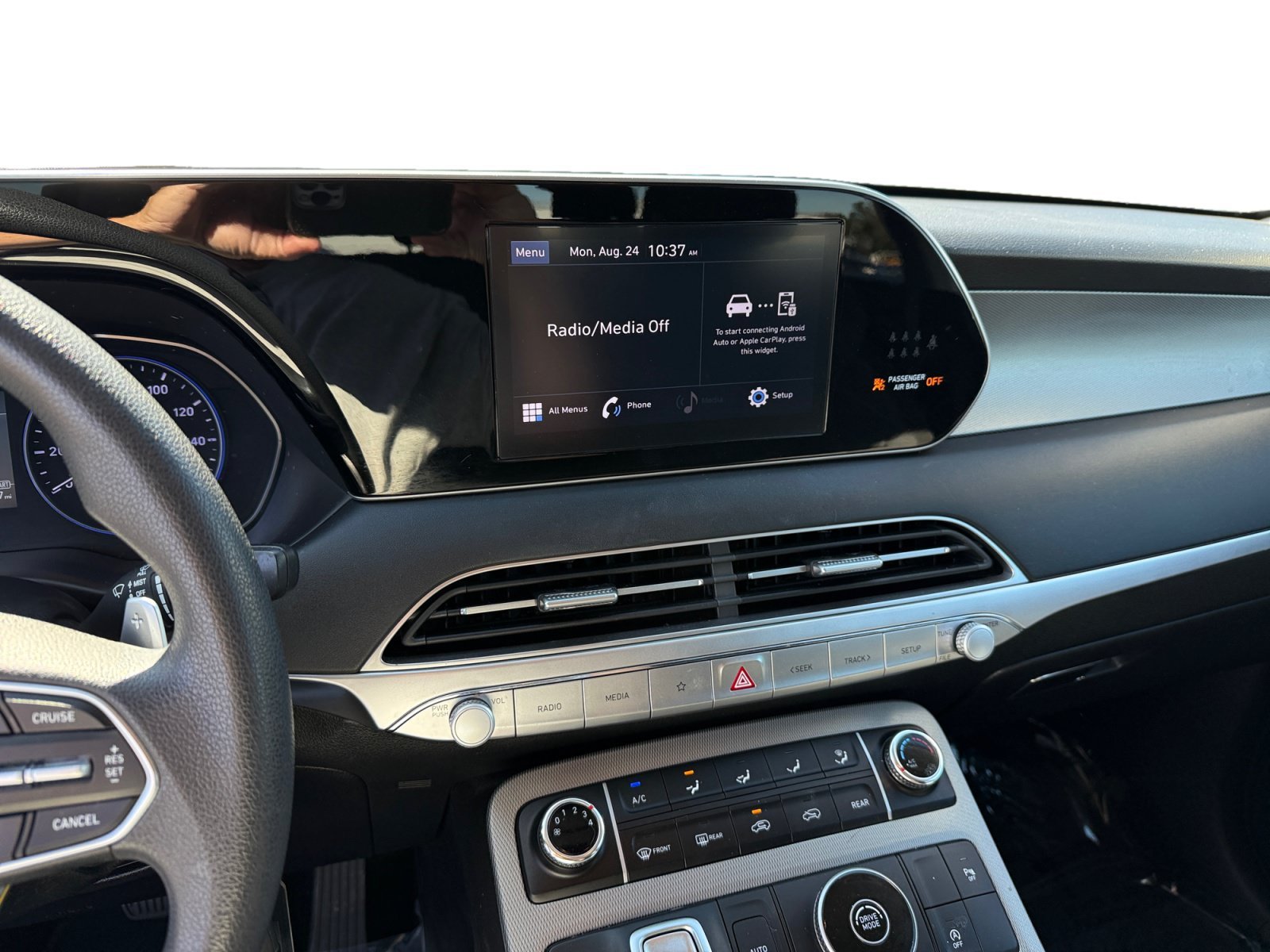 Used 2022 Abyss Black Hyundai SE image 12
