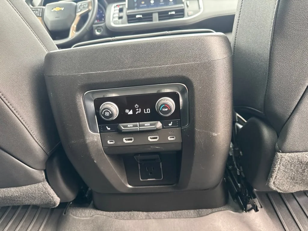 Used 2023 Black Chevrolet High Country image 29