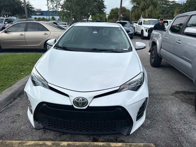 Used 2017 Super White Toyota SE image 7