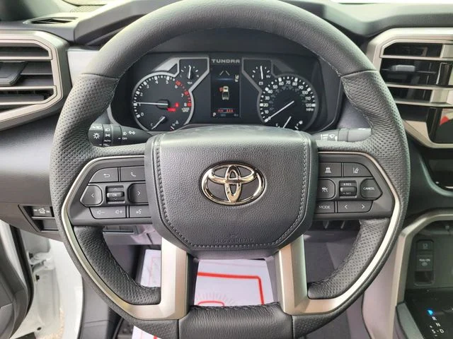 2025 Toyota Tundra SR5 - Photo 29