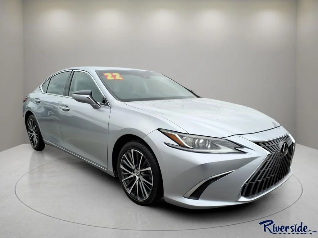 2022 Lexus ES 350 350's photo