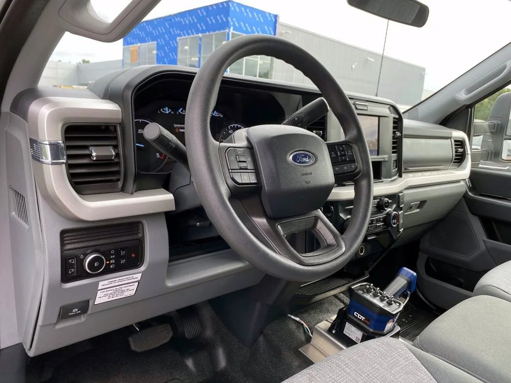 Used 2025 White Ford XLT image 19