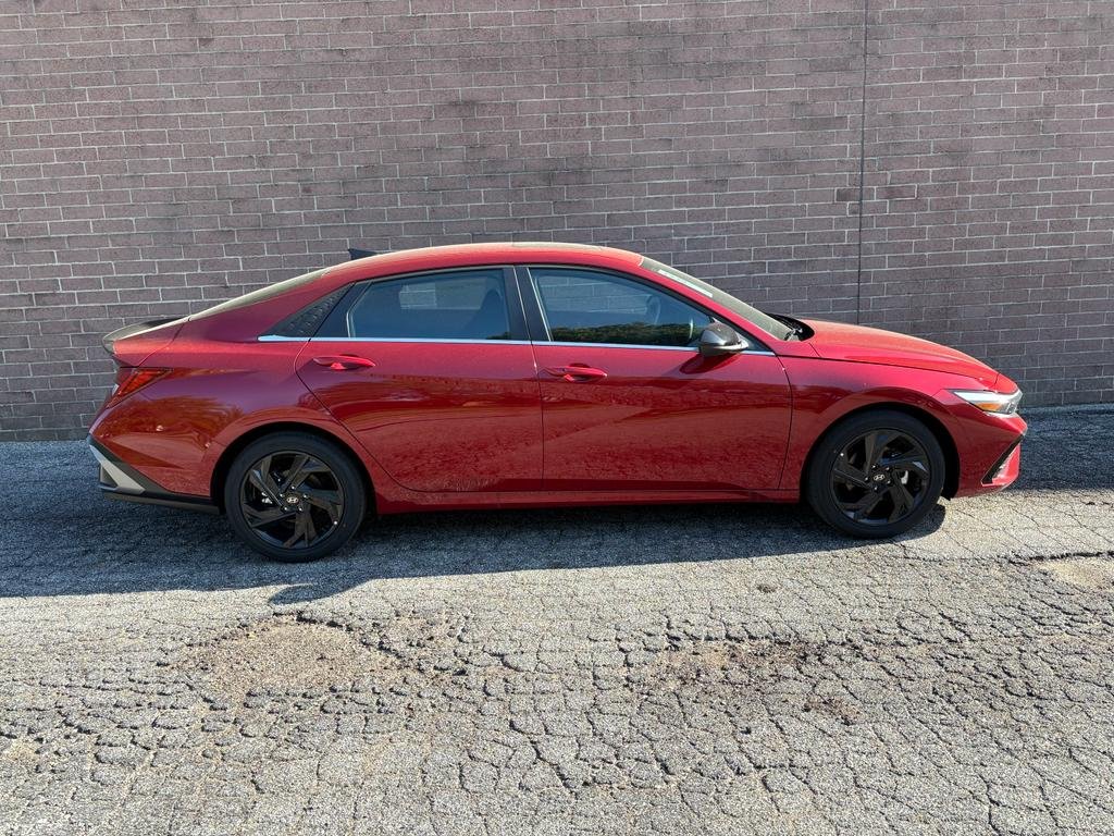 New 2026 Ultimate Red Hyundai SEL Sport image 6