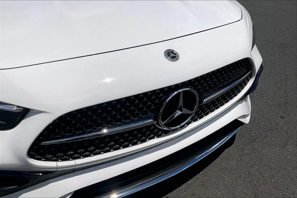 Certified Used 2024 White Mercedes-Benz CLE 450 image 20