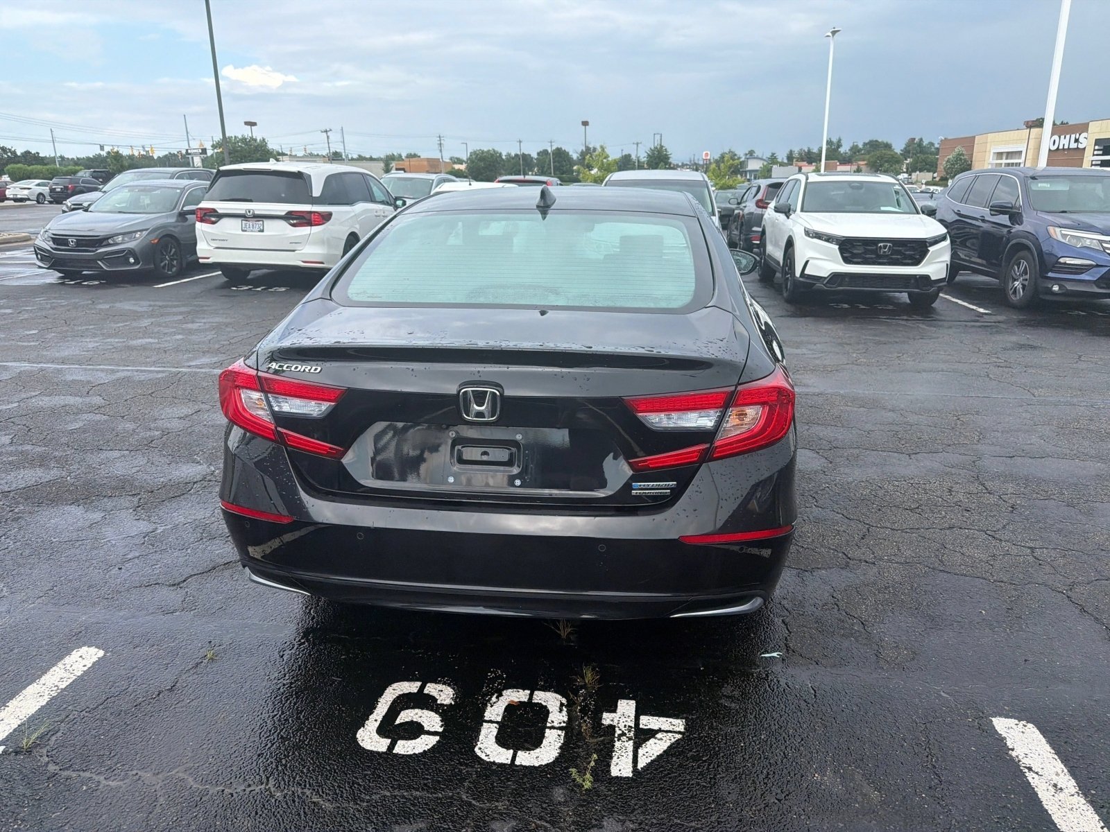 Used 2019 Crystal Black Pearl Honda Touring image 15