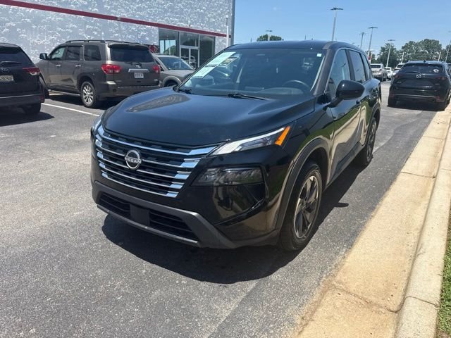 Used 2025 Black Nissan SV image 3