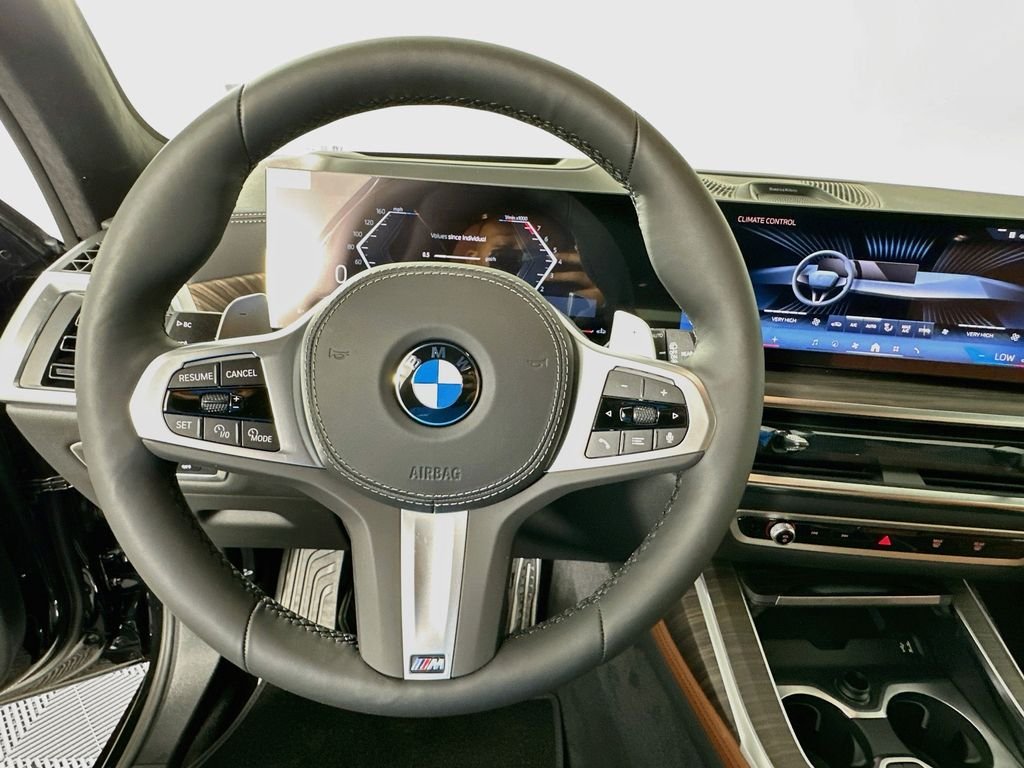 New 2027 Black Sapphire Metallic BMW xDrive40i image 10