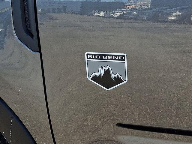 New 2025 Carbonized Gray Metallic Ford Big Bend® image 40