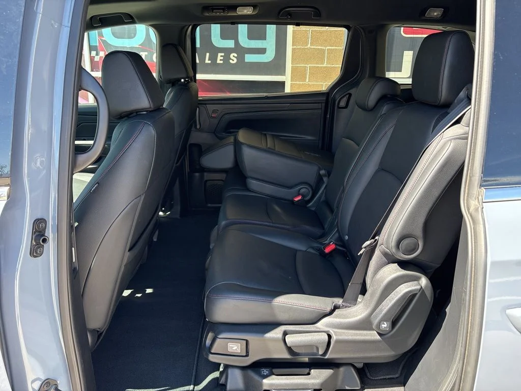 Used 2025 Gray Honda Sport-L image 17