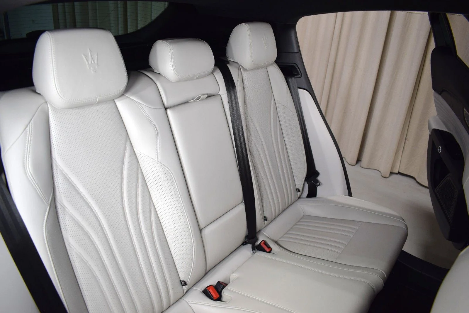 Certified Used 2023 Blue Maserati  image 20
