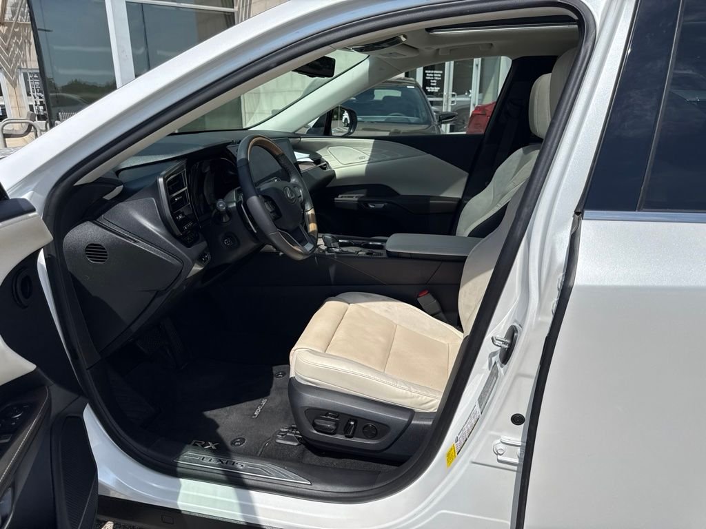 Used 2024 White Lexus 350 Luxury image 15
