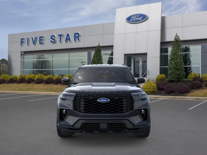 New 2026 Agate Black Metallic Ford ST-Line image 7
