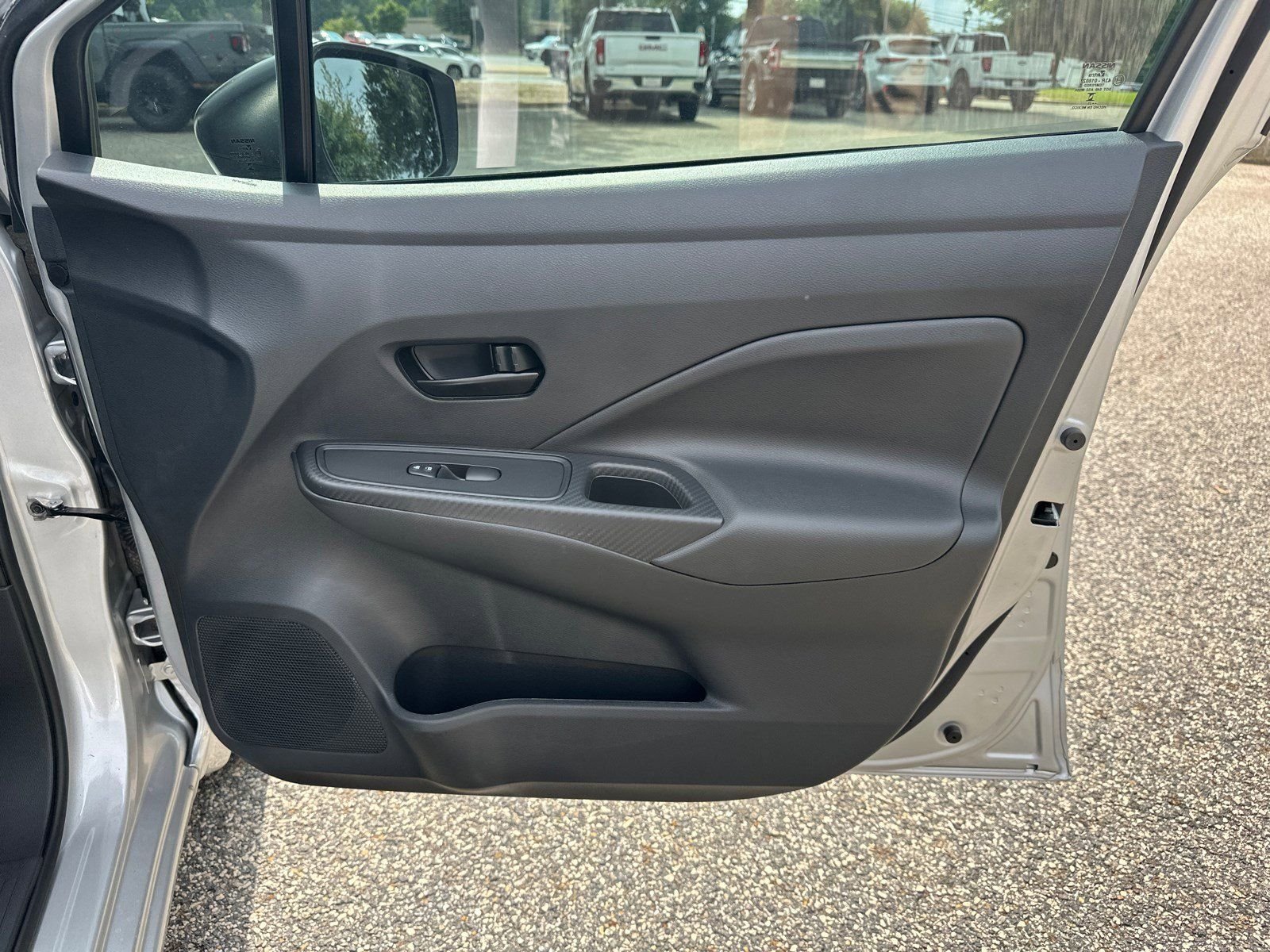 2025 Nissan Versa Sedan S - Photo 14