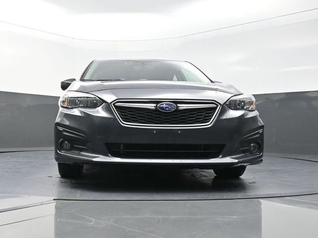 Used 2019 Gray Subaru 2.0i Premium image 32
