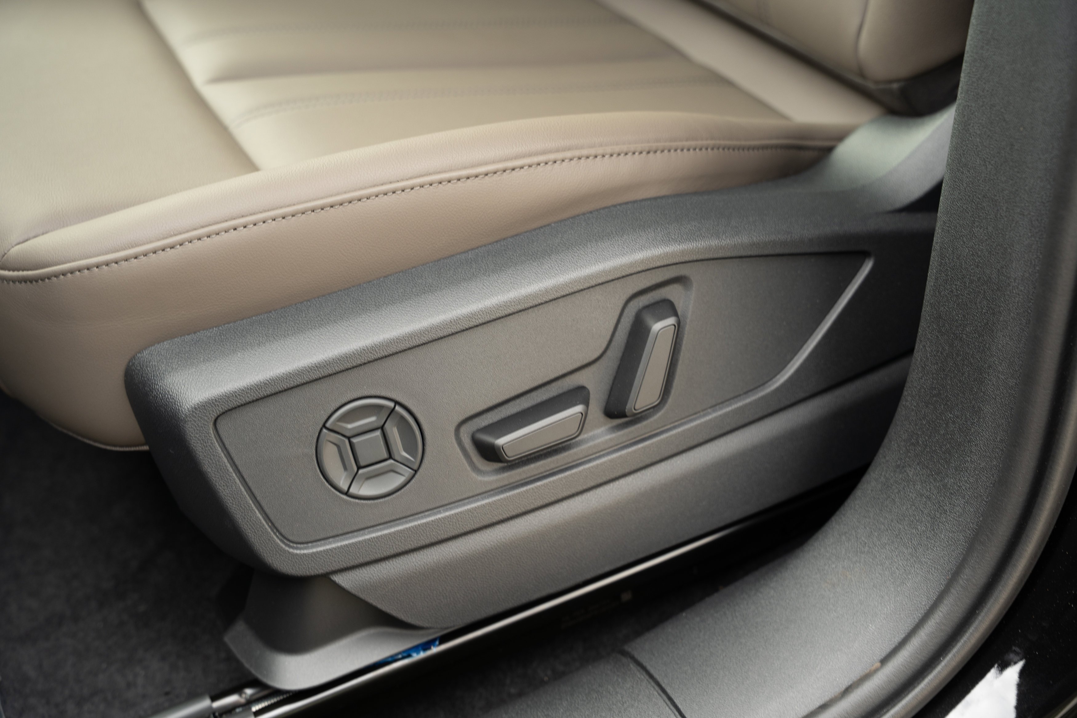 New 2026 Mythos Audi Premium Plus image 22