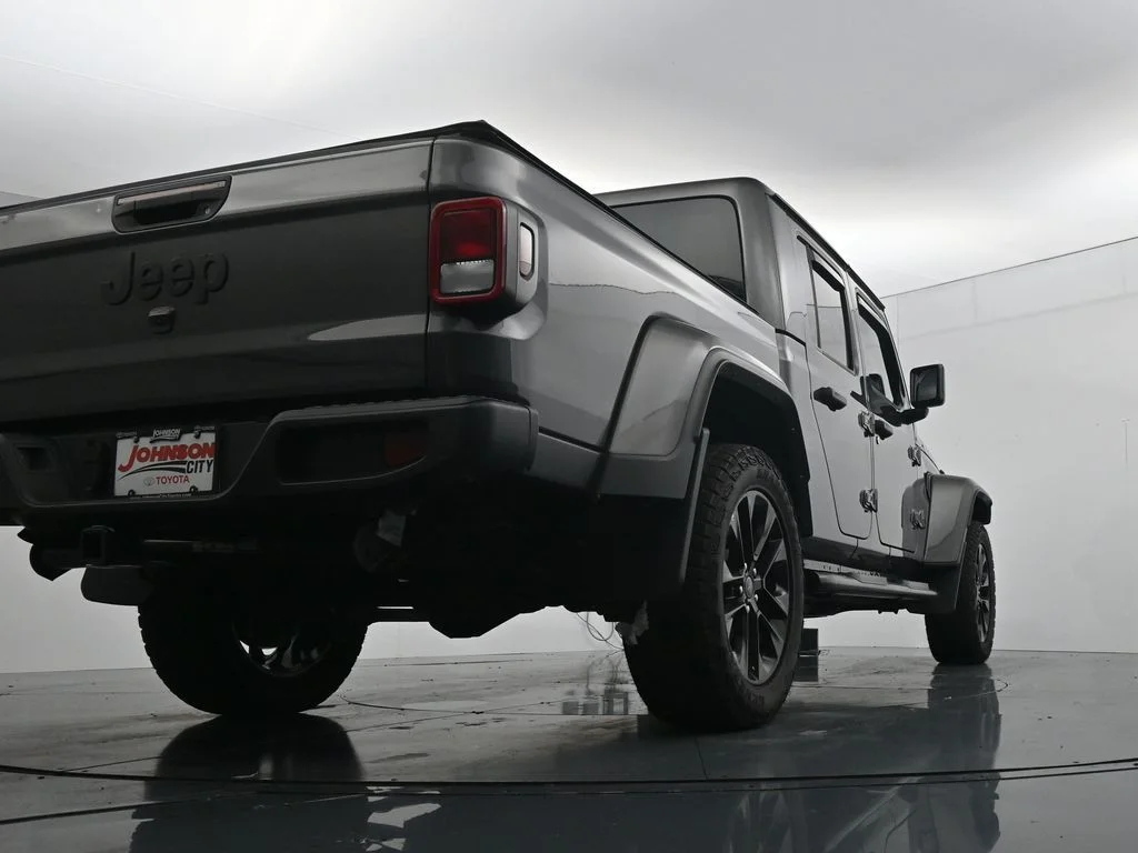 Used 2025 Gray Jeep Nighthawk image 36