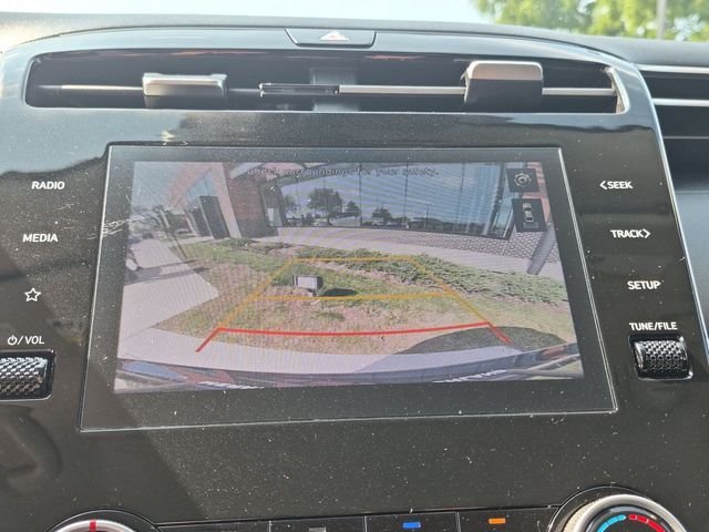 Used 2023 Black Hyundai SE image 19