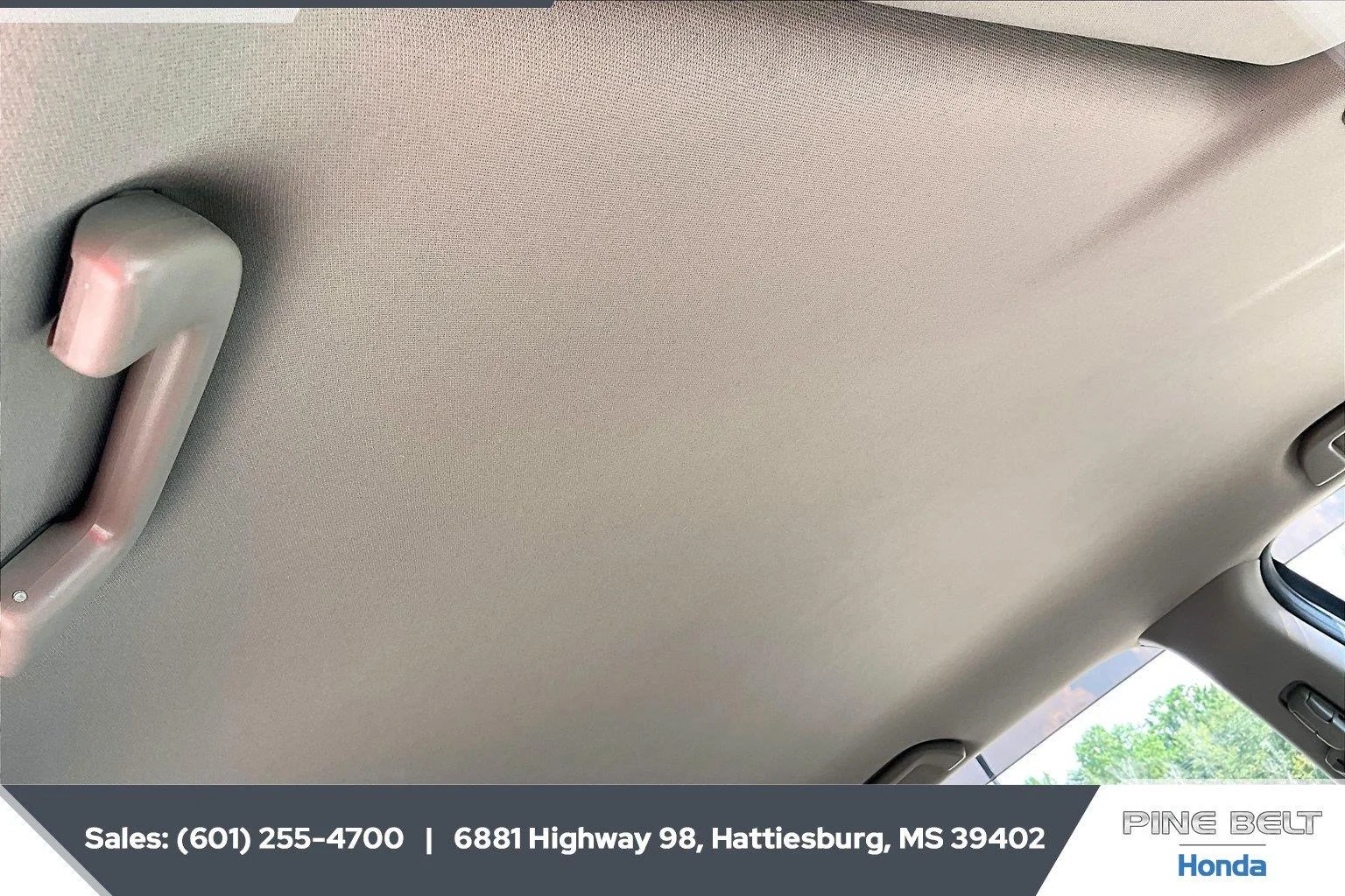 Used 2017 White Diamond Pearl Honda RTL-T image 16