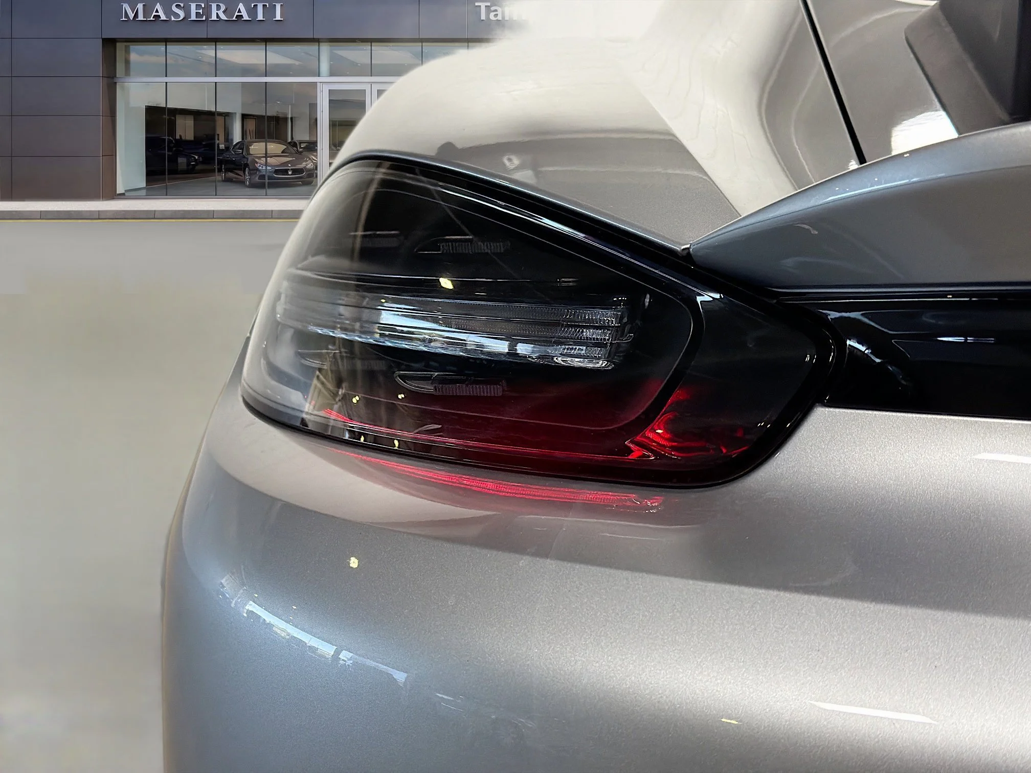 2025 Porsche 718 GT4 RS - Photo 10