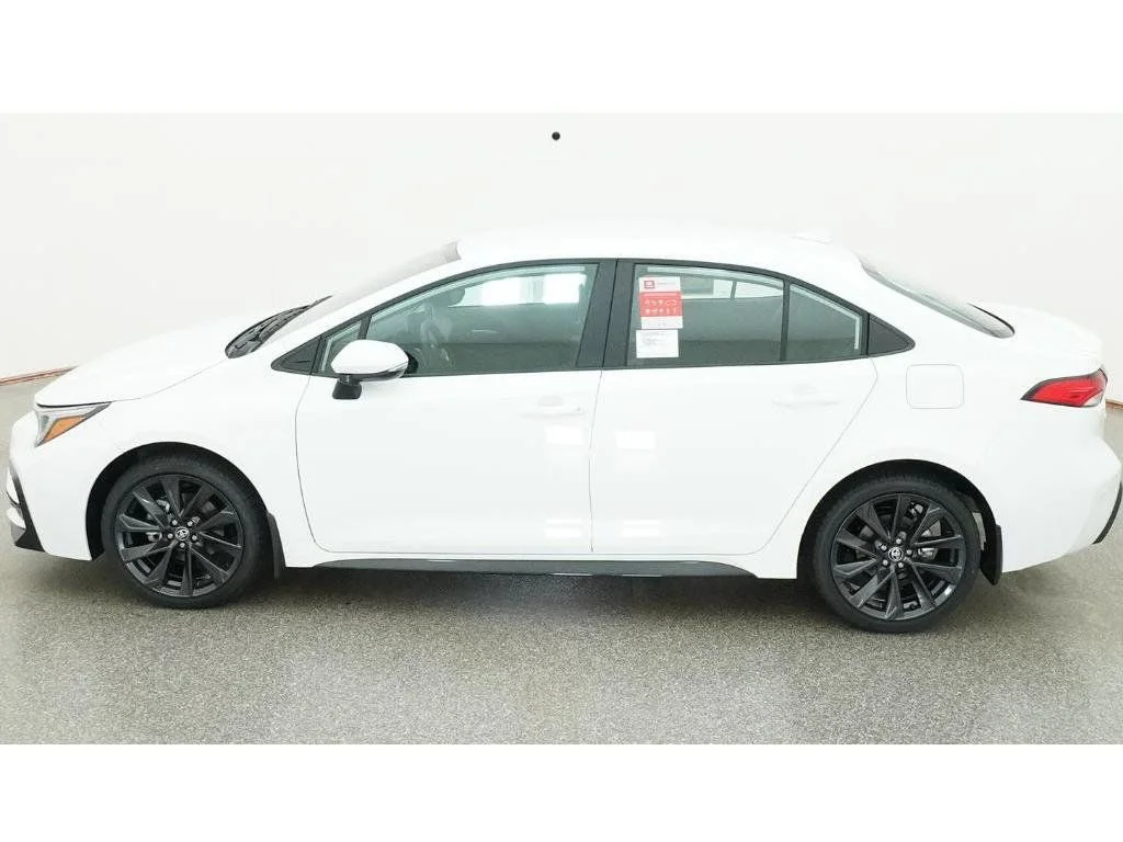 New 2026 Ice Cap Toyota SE image 4