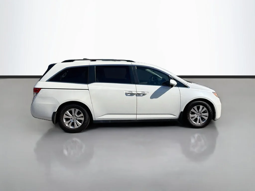 Used 2016 White Honda EX-L image 4
