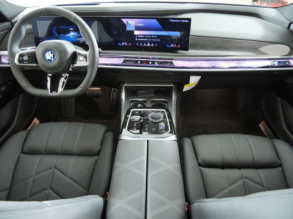 New 2026 Carbon Black Metallic BMW xDrive60 image 5
