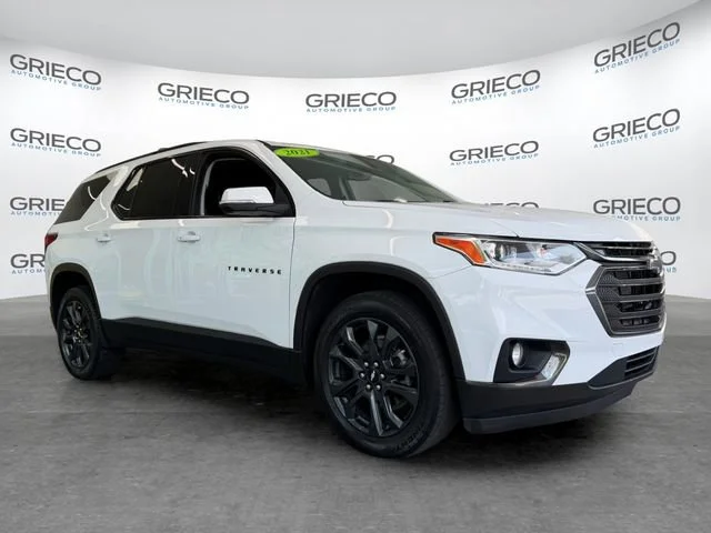 2021 Chevrolet Traverse FWD RS's photo