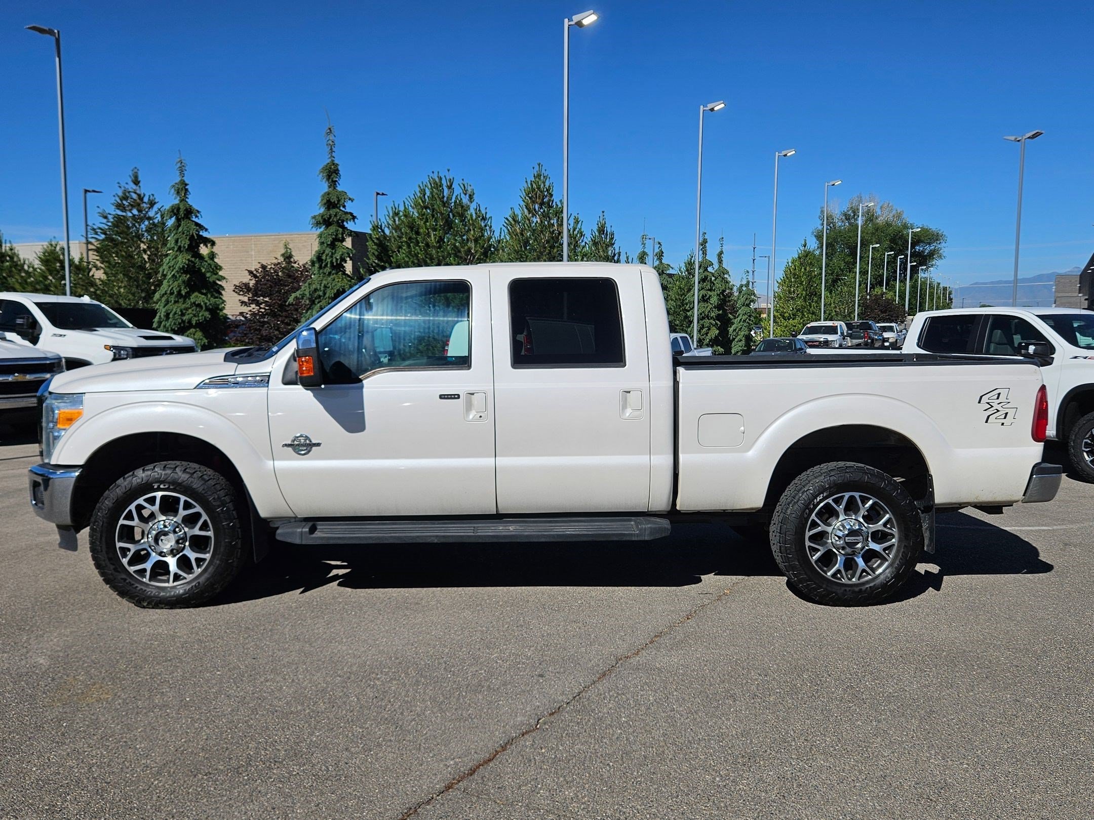 Used 2016 White Ford Lariat image 7