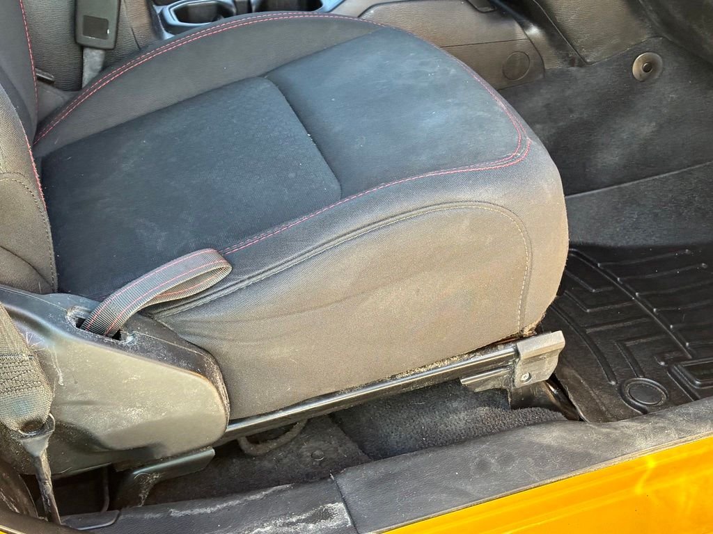 Used 2020  Jeep Rubicon image 38