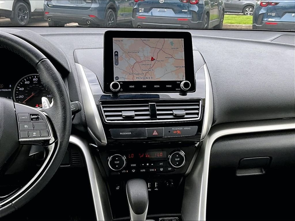Used 2024 Gray Mitsubishi SE image 18