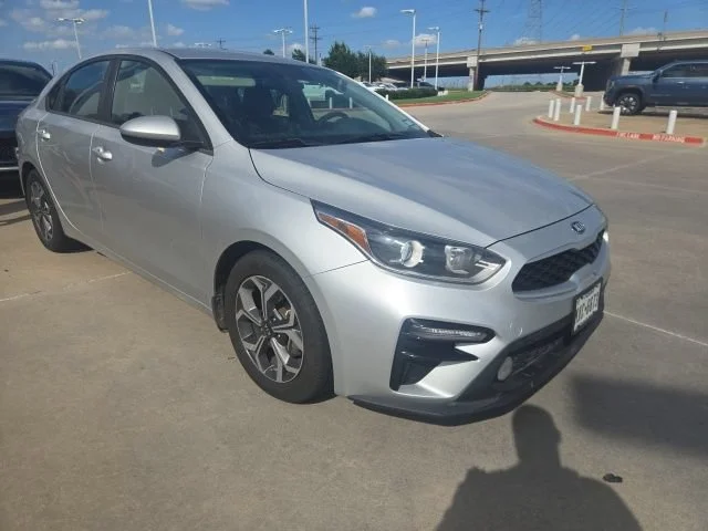 Used 2020 Kia FORTE LXS with VIN 3KPF24AD0LE140056 for sale in Plano, TX