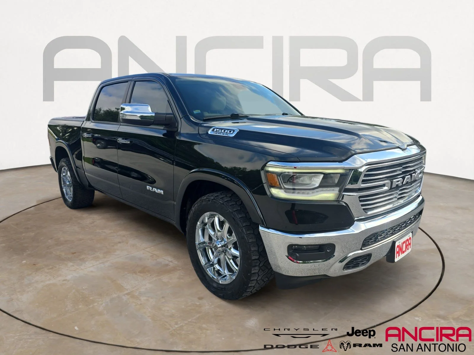 2019 RAM 1500 Laramie Crew Cab 5'7's photo