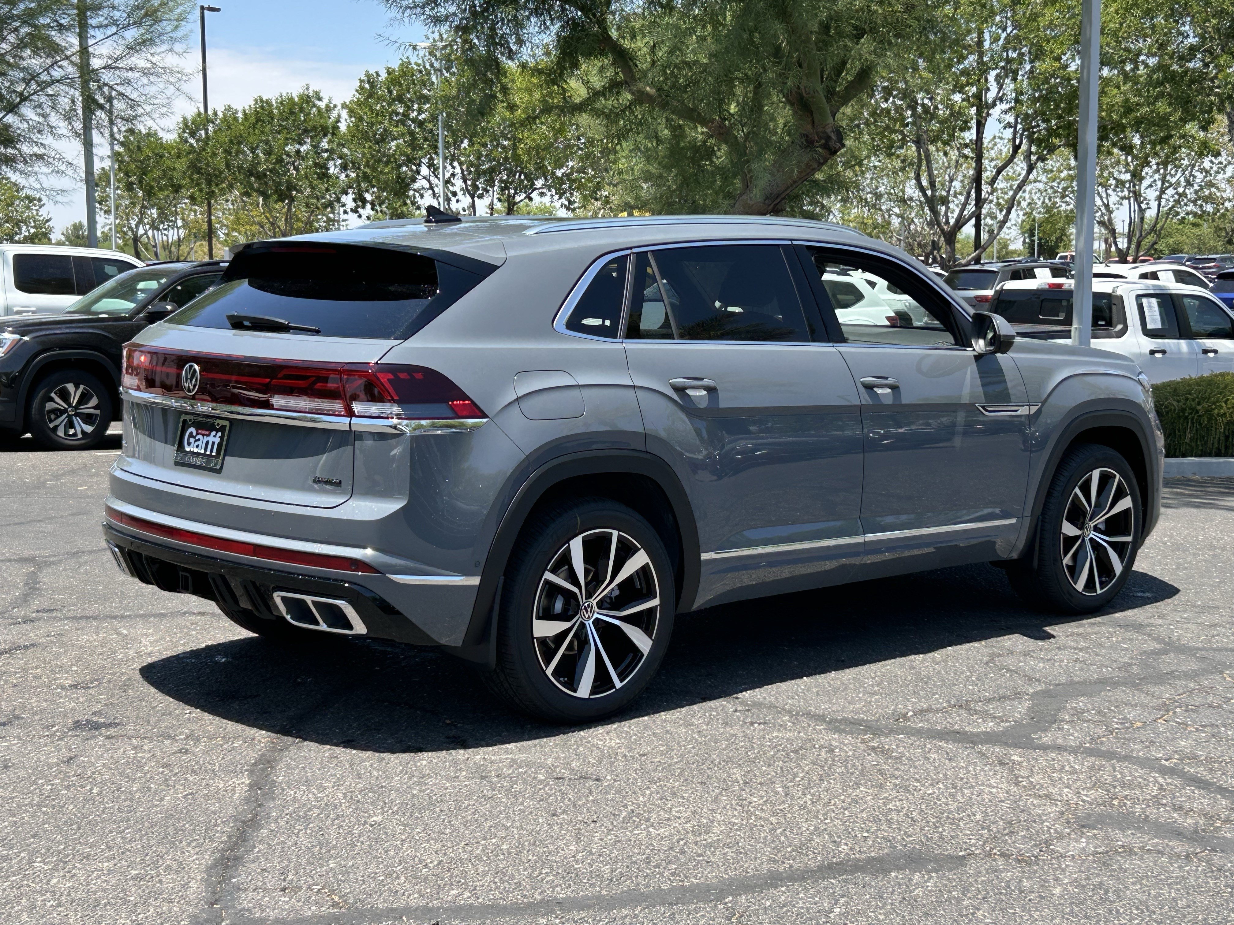 New 2026 Pure Gray Volkswagen 2.0T SEL Premium R-Line image 3