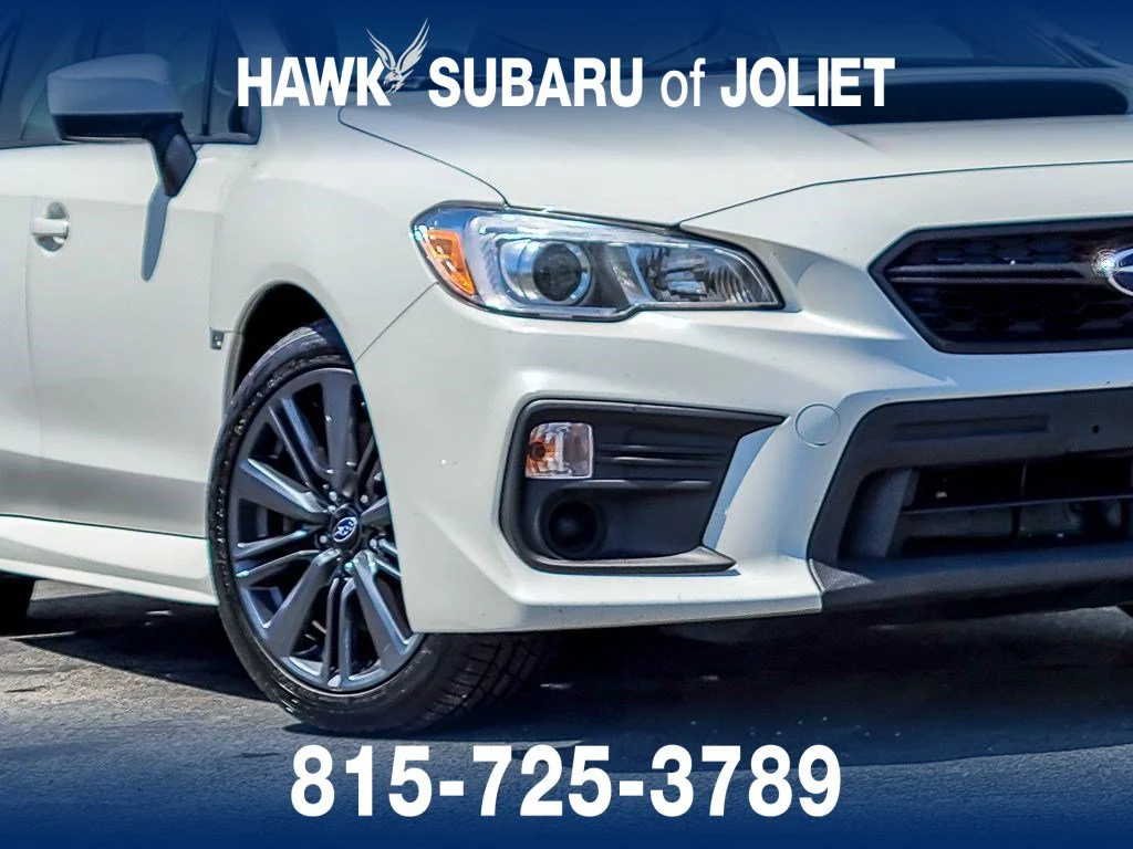 Used 2020 Crystal White Pearl Subaru Base image 3