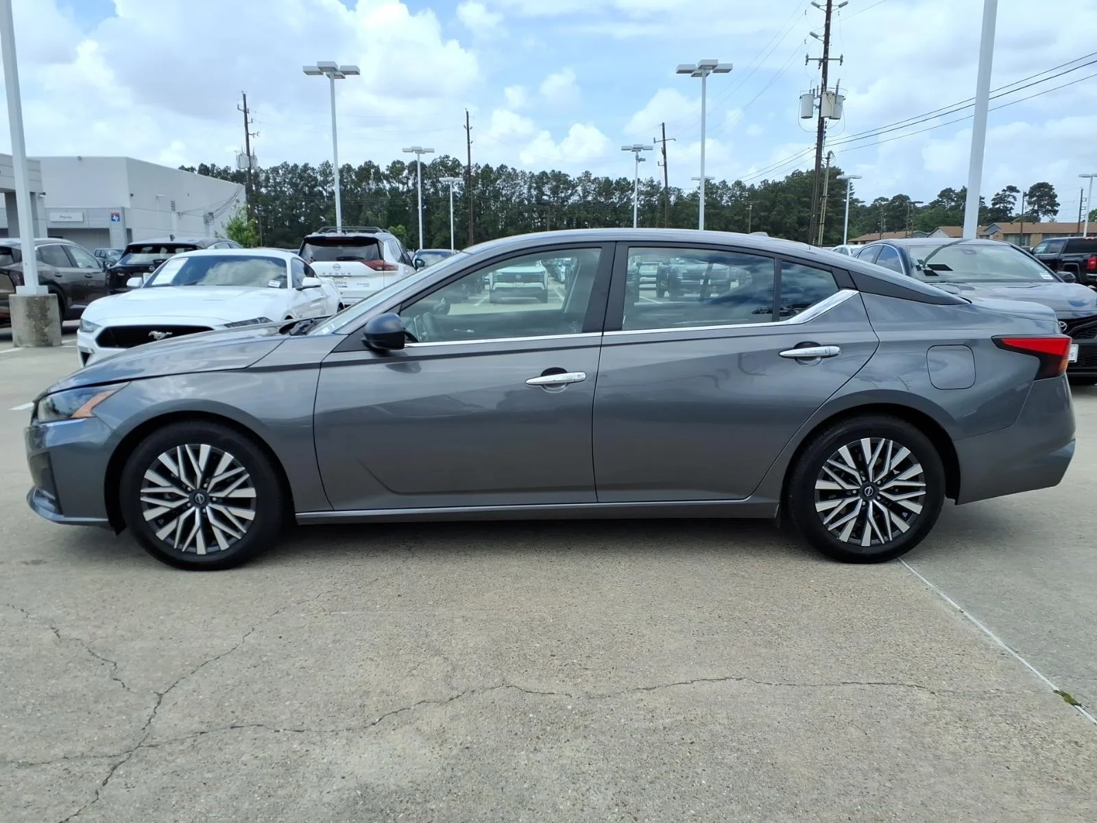 2024 Nissan Altima 2.5 SV Gray at Robbins Nissan