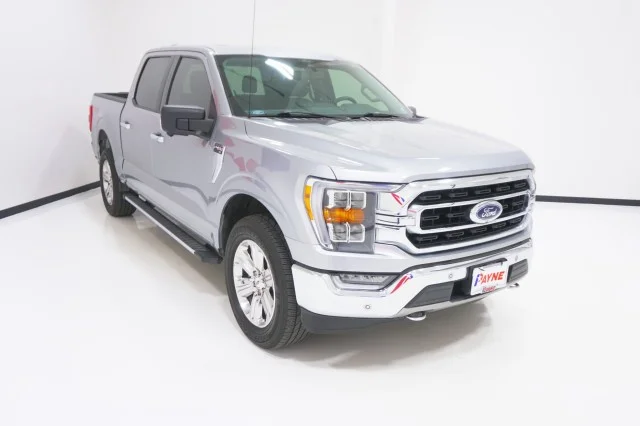 Used 2021 SILVER Ford XLT image 3
