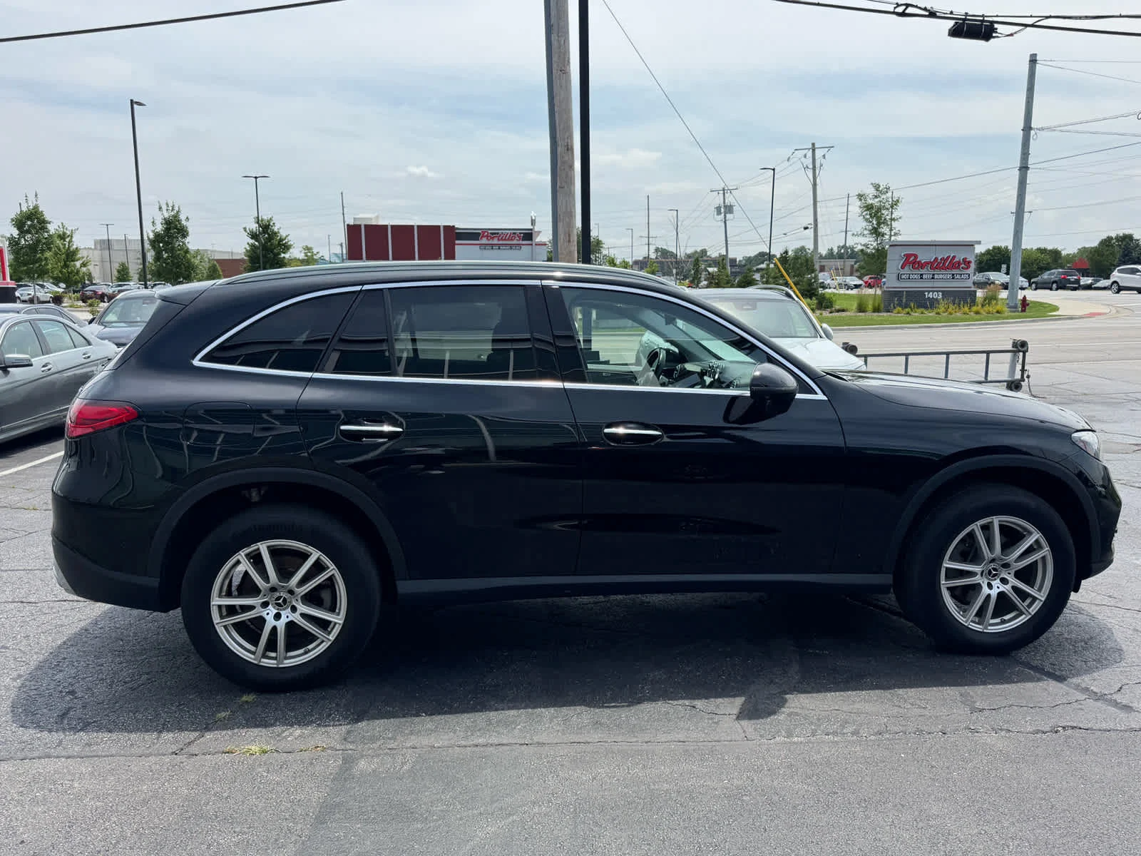 Used 2023 Black Mercedes-Benz GLC 300 image 10