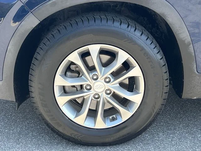 Used 2019 Blue Hyundai SE image 36