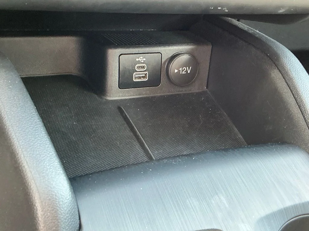 Used 2025 Gray Ford Active image 35