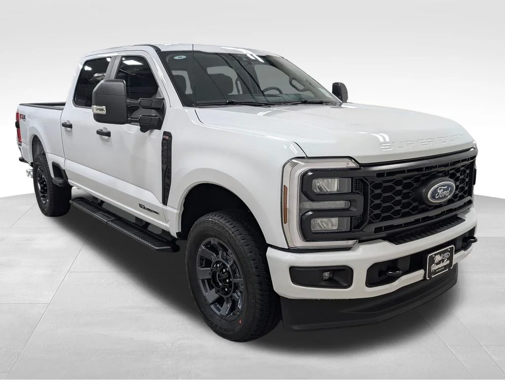 New 2026 Oxford White Ford F-250® XL image 5