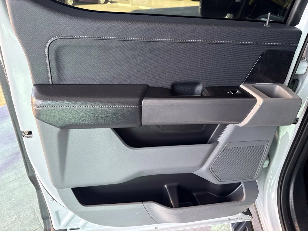 Used 2021 White Metallic Ford XLT image 52