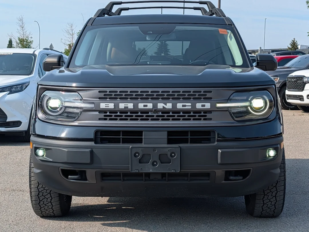 Certified Used 2023 Black Ford Badlands - - 4x4 - Power Sunroof - Fordpass Connect - Back Up Cam - Premium Pkg & More! image 3